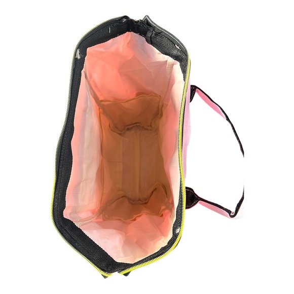 Hello Kitty Pink Backpack - Picture 4 of 5